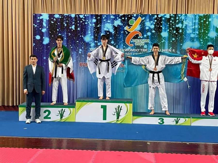 In taekwondo, our athletes won 4 bronze medals